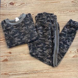Army jogger set